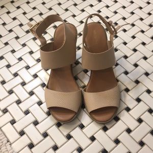 Super cute nude wedge heel!